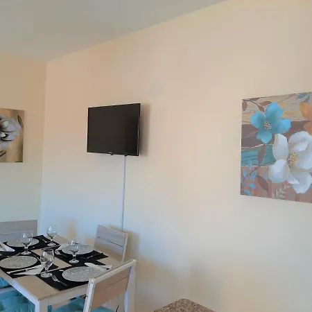 Precioso Apartamento Con Ascensor A 80 Metros Del Mar Torrevieja Exterior photo